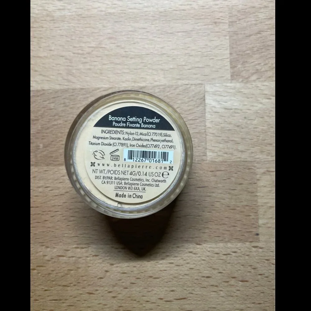 Bellapierre’s Banana Setting Powder
